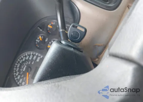 2003 Chevrolet Tahoe Ls из США, поврежденный, VIN 1GNEC13Z53R308205